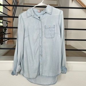 Light blue button up